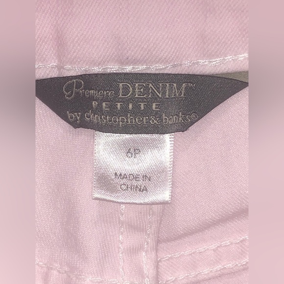 Premiere DENIM Size 6 Petite By Christopher Banks Light Pink Cuffd Denim Capri. - Picture 7 of 8